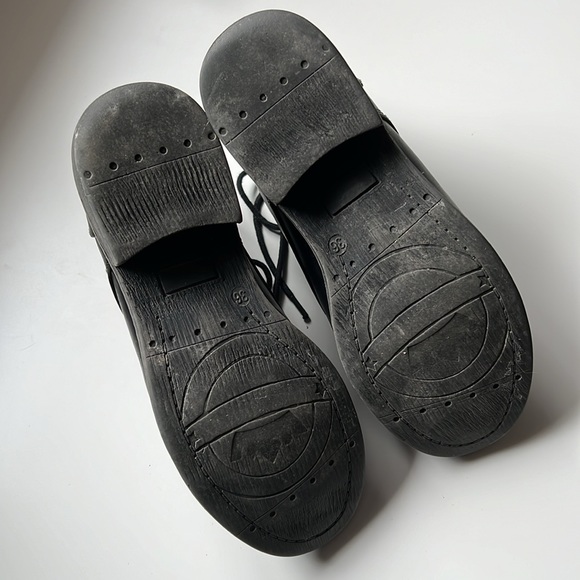 steve madden black leather lace up ankle boots - Picture 3 of 9